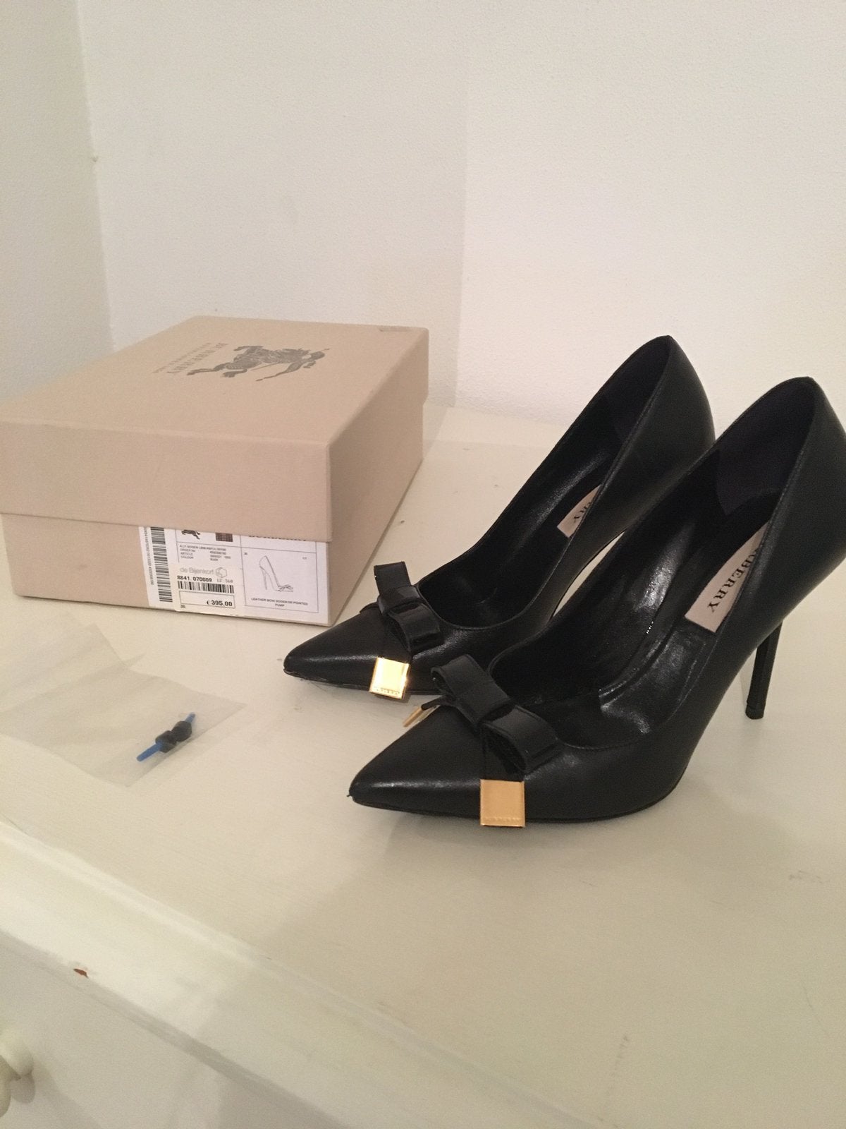 Burberry Pumps/zwart 36, Kleding | Dames, Ophalen, Zo goed als nieuw, Zwart