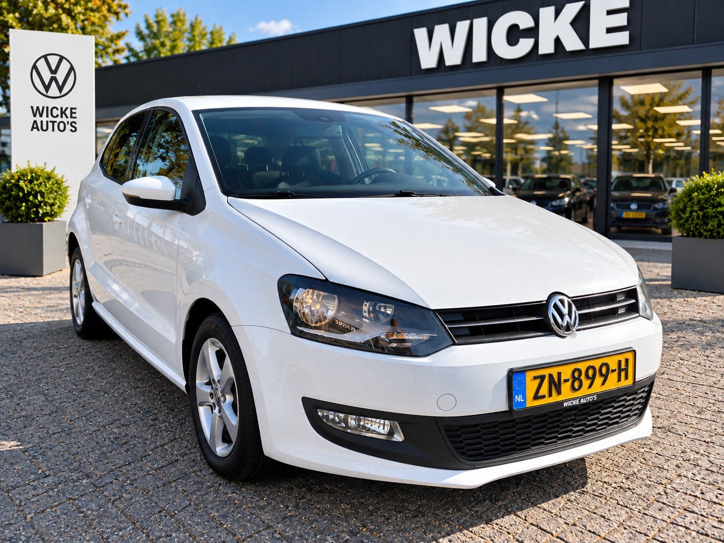 Volkswagen Polo 1.4-16V Highline DSG Automaat PDC Cruise con, Auto's, Zwart, 4 cilinders, Wit, Bedrijf