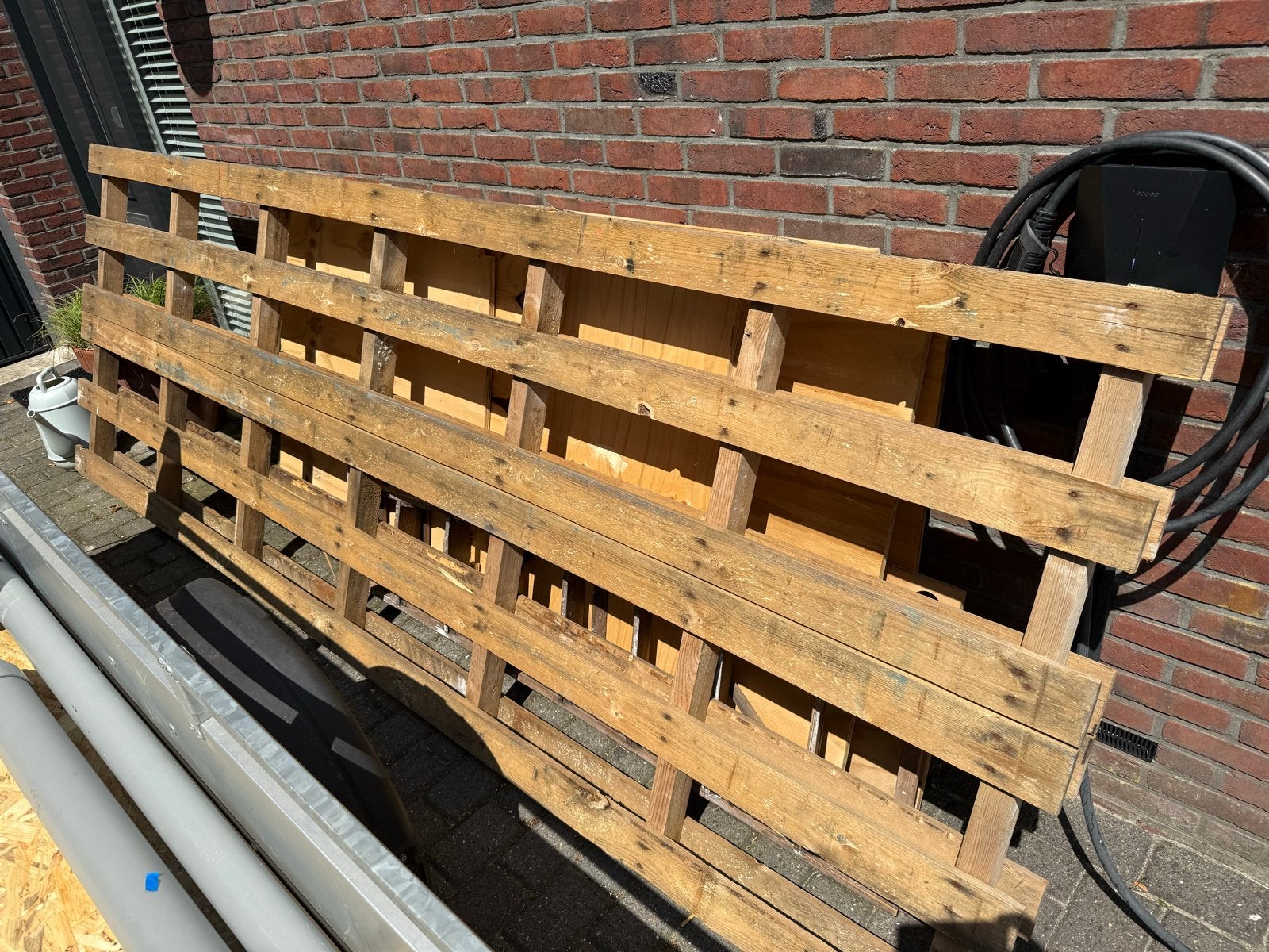 Grote pallet voor loungebank of hergebruik (incl. statiegeld, Gebruikt, Ophalen of Verzenden, Overige houtsoorten, Pallet