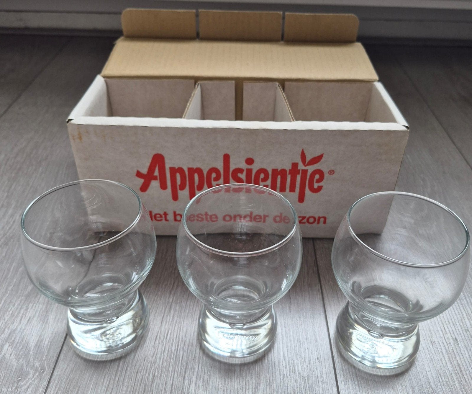 Appelsientje glazen - Set van 3 in originele doos - Nieuw, Nieuw, Ophalen of Verzenden, Overige merken, Glas