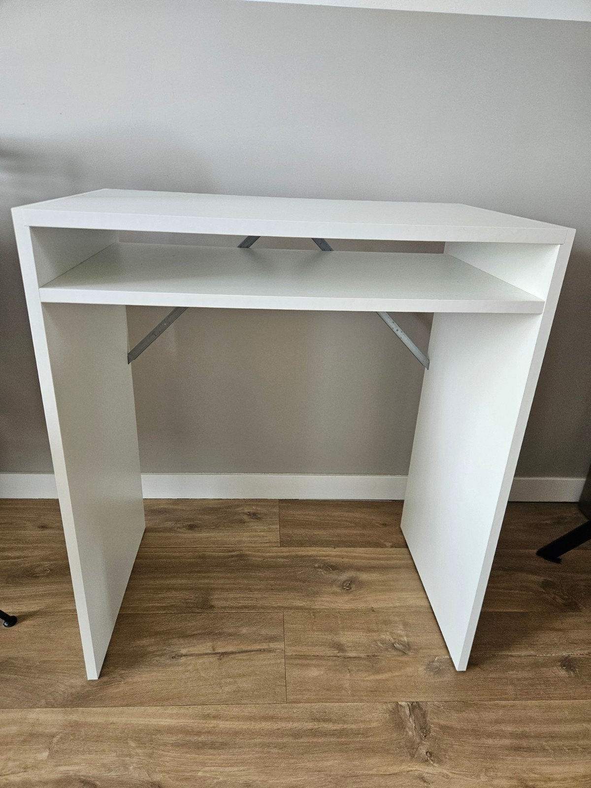 Bureau ikea wit, Ophalen