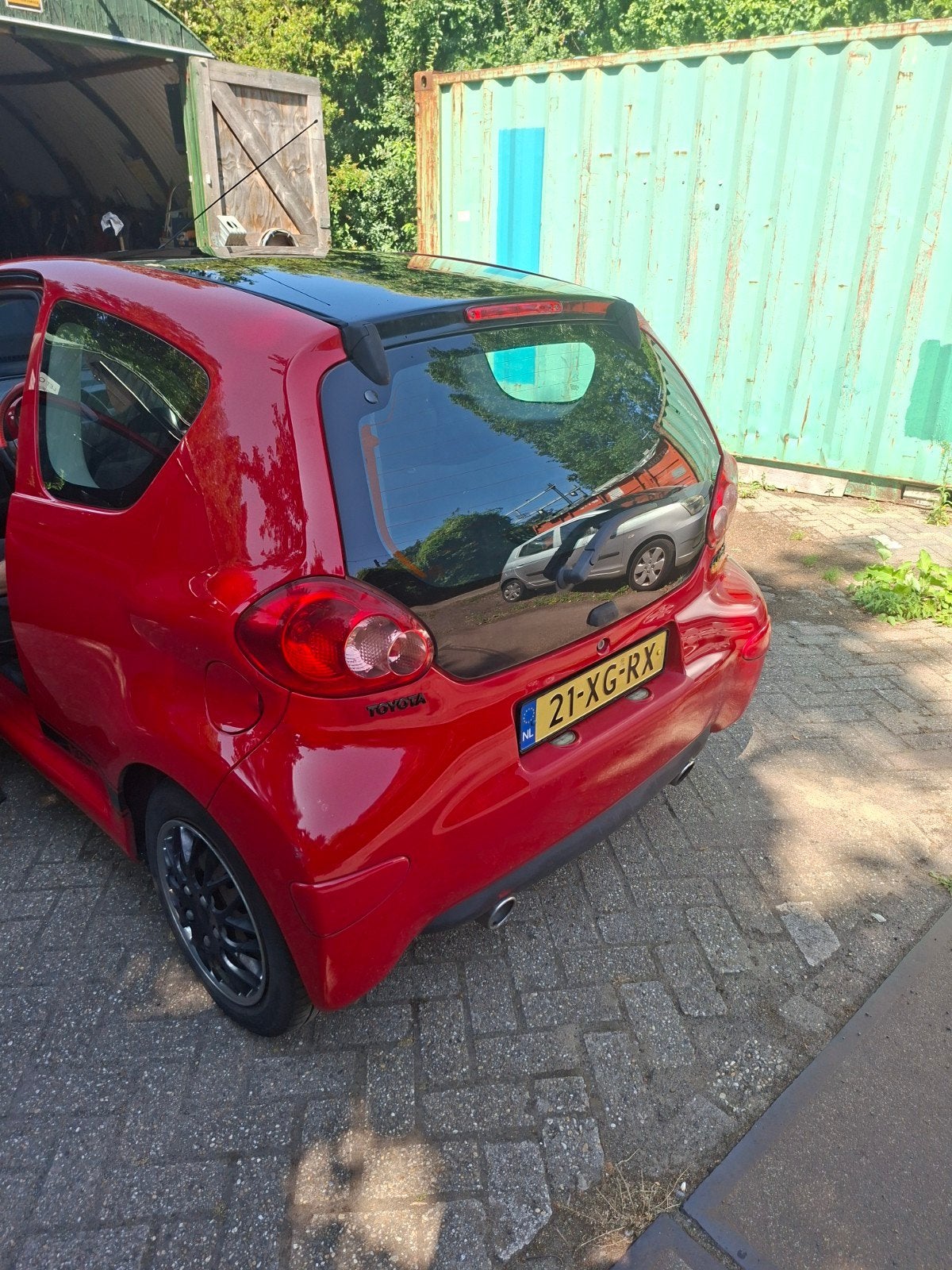 Toyota Aygo 1.0 12V Vvt-i 3DRS  2007 Rood, Voorwielaandrijving, 4 stoelen, 68 pk, Origineel Nederlands