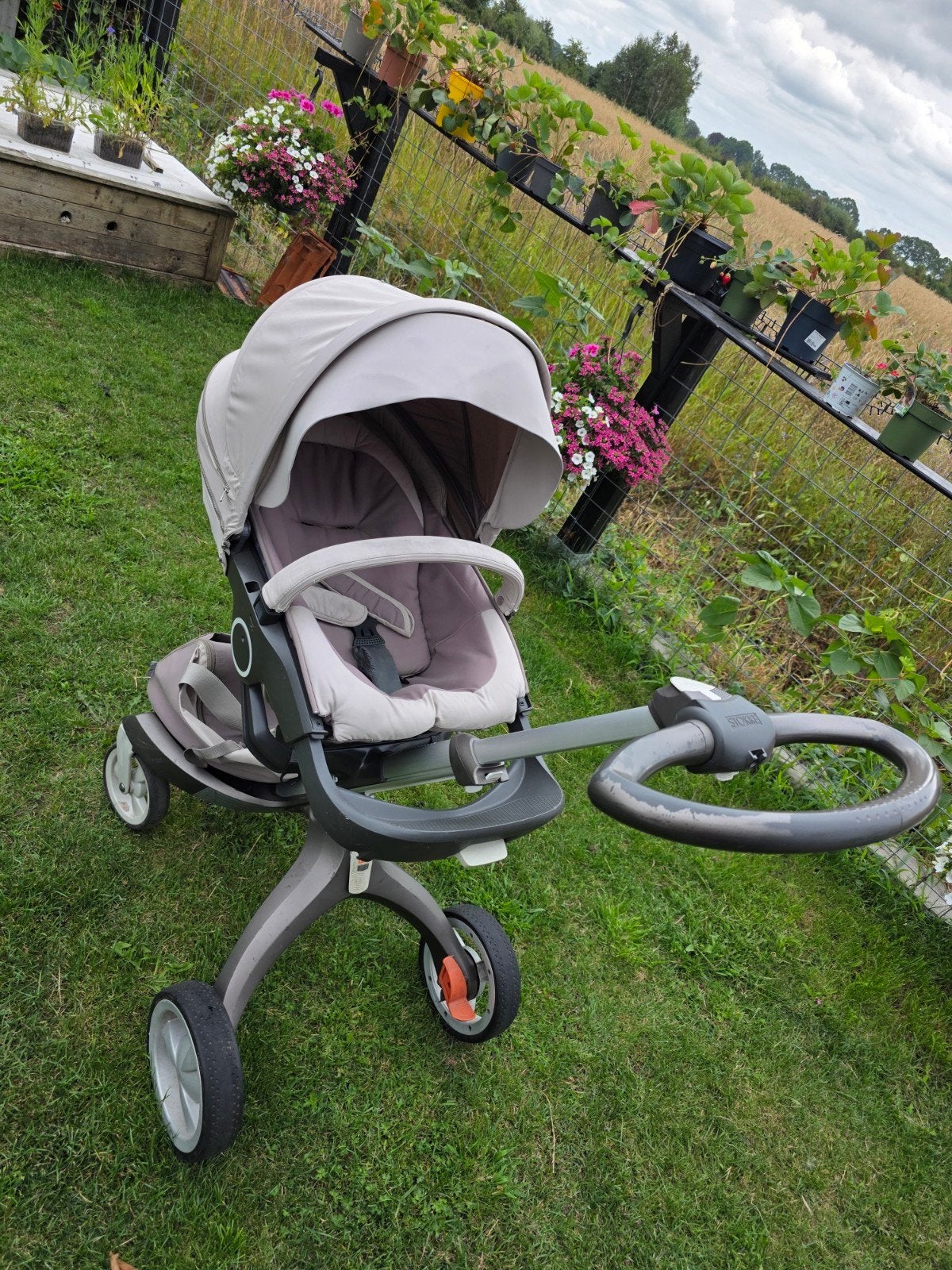 Stokke kinderwagen met Maxi-Cosi, ligbak en Isofix, Kinderen en Baby's, Autostoeltjes, Ophalen, Gebruikt, Isofix, 0 t/m 13 kg