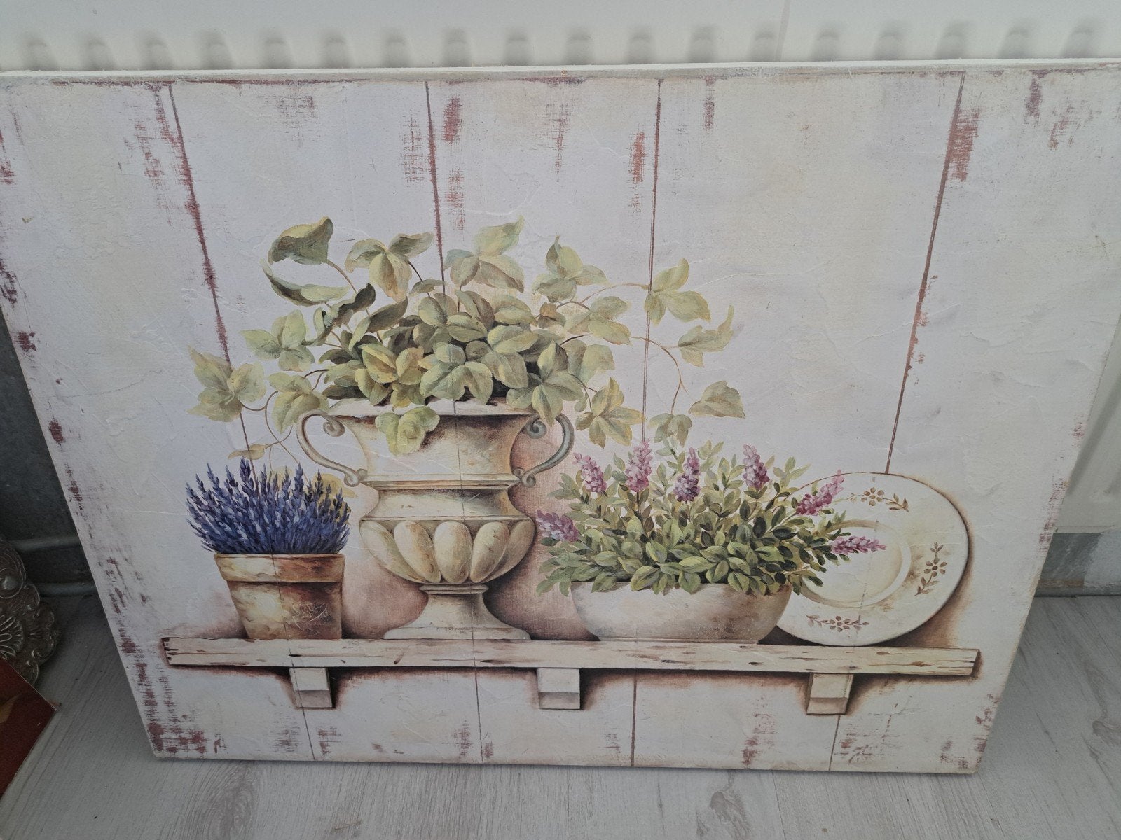 Decoratief Schilderij: Lavendel en Kruiden op Houten Plank, Verzenden, Gebruikt, 50 tot 75 cm, Schilderij