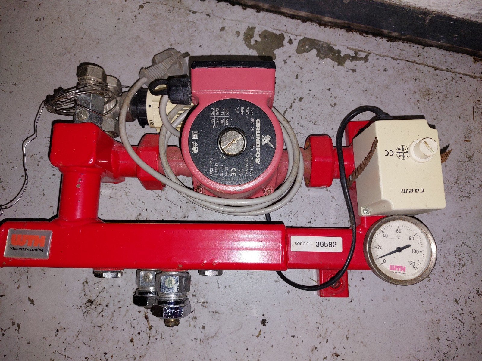 WTH Vloerverwarming verdeler met Grundfos pomp, Ophalen, 30 tot 80 cm, Gebruikt, Overige typen