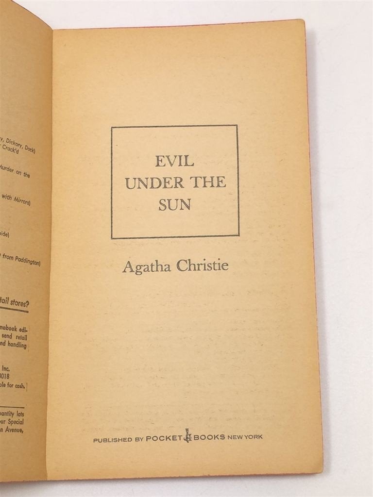 Evil under the Sun — Agatha Christie, Poirot 1970 Vintage, Boeken, Ophalen of Verzenden, Gelezen