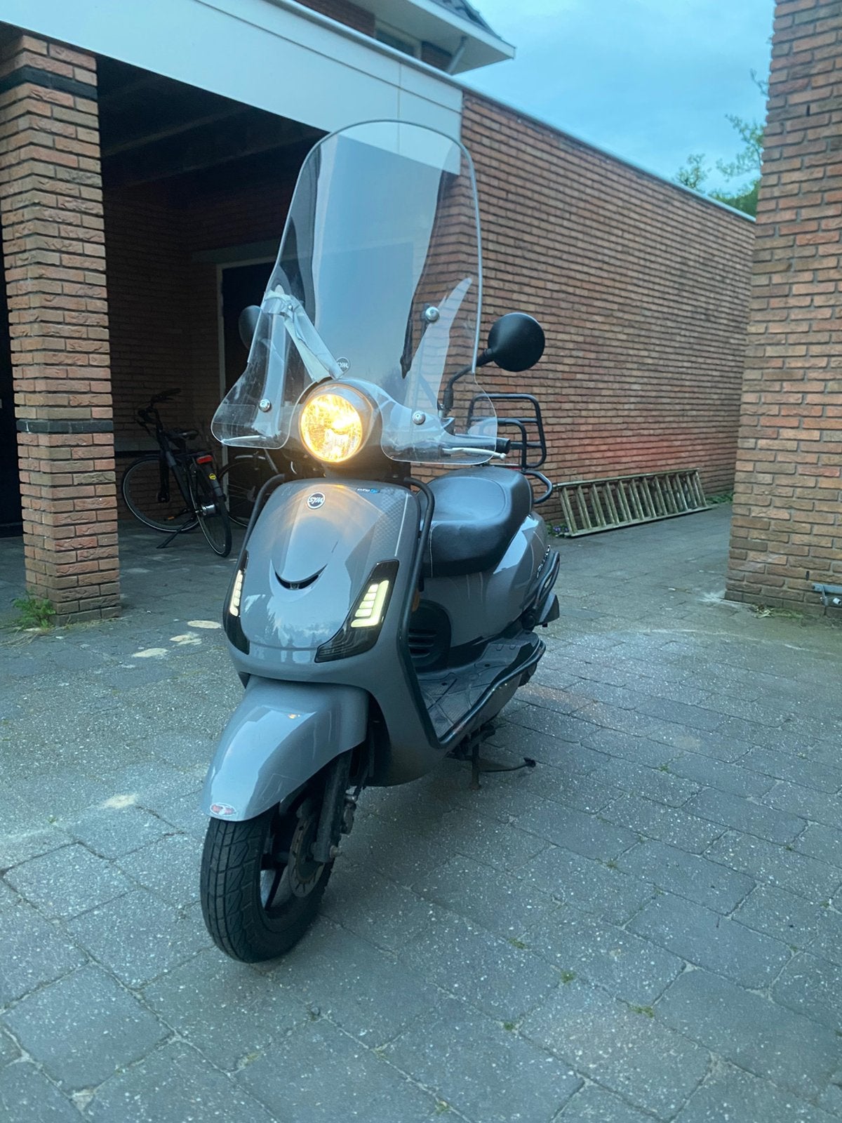 SYM FIDDLE 2 Injectie 49cc, Fietsen en Brommers, Gebruikt, Maximaal 45 km/u, Benzine, Fiddle