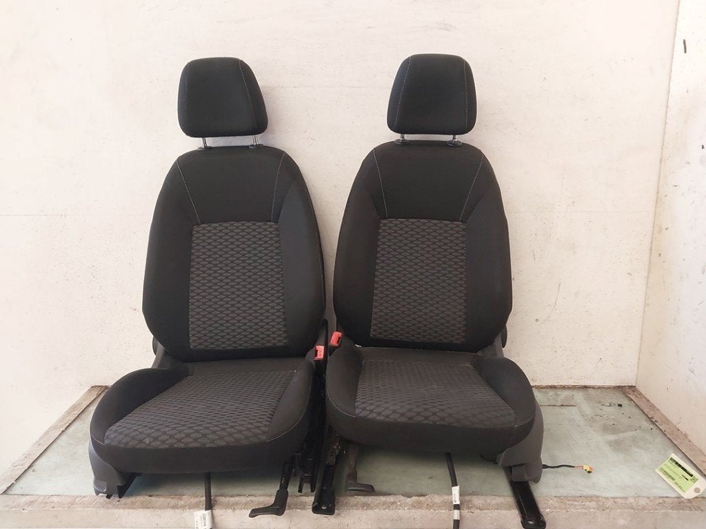 Interieur Opel Astra K (2015-10/2022-12) 13597808, Auto-onderdelen, Interieur en Bekleding, Gebruikt, Bahnhofsplatz, Rüsselsheim am Main 65423, , Duitsland