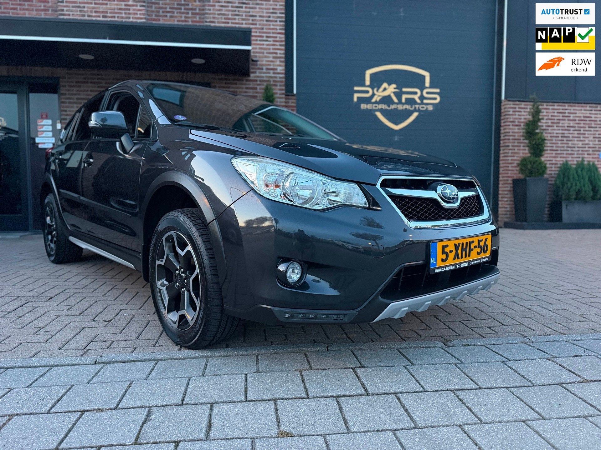 Subaru XV 2.0i Luxury 4AWD 4X4 150PK Automaat Airco Navi Elk, Auto's, Zwart, 4 cilinders, 150 pk, Origineel Nederlands