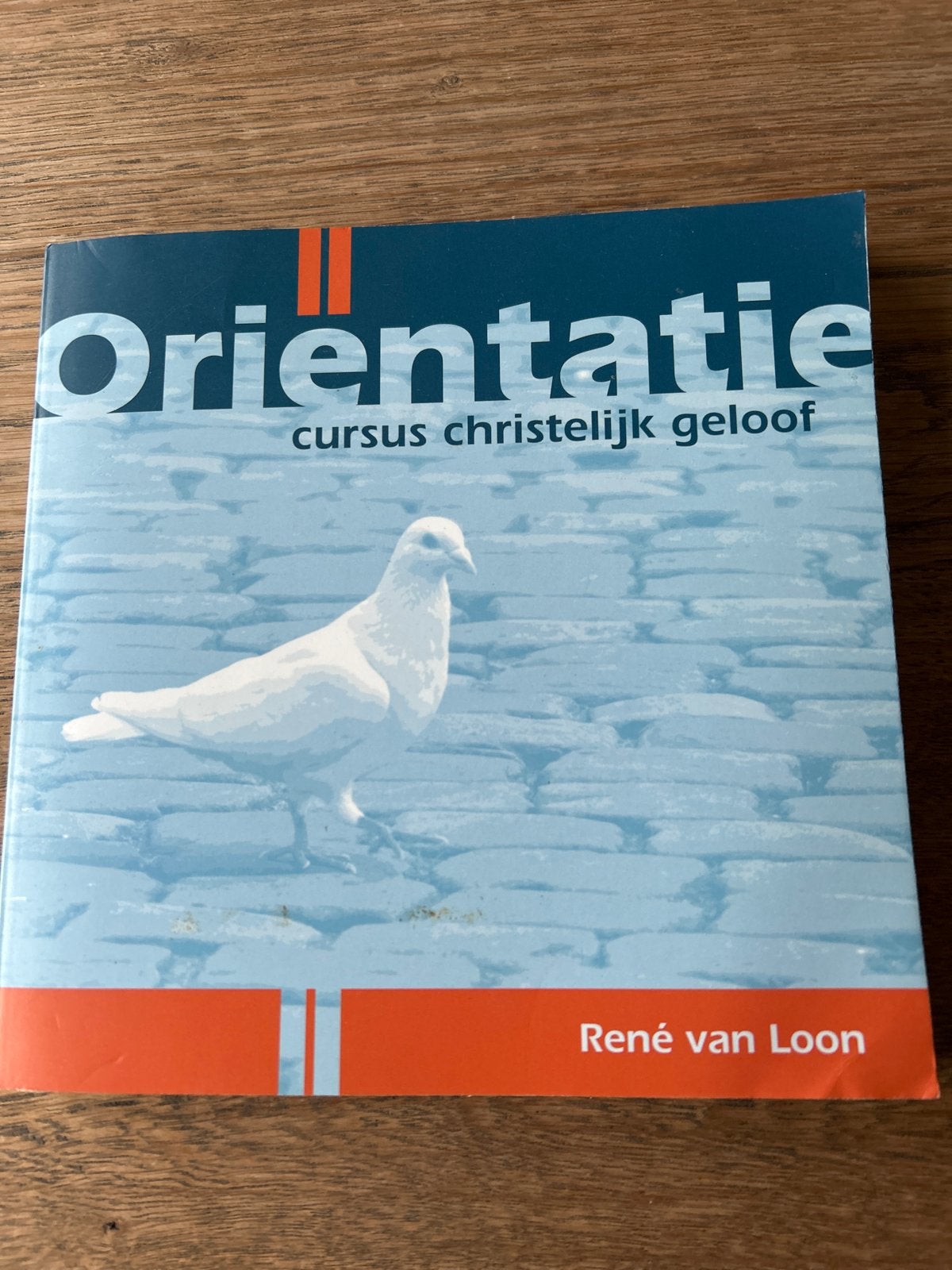 Oriëntatie: cursus christelijk geloof - René van Loon, Boeken, Ophalen of Verzenden, Zo goed als nieuw, Christendom | Protestants