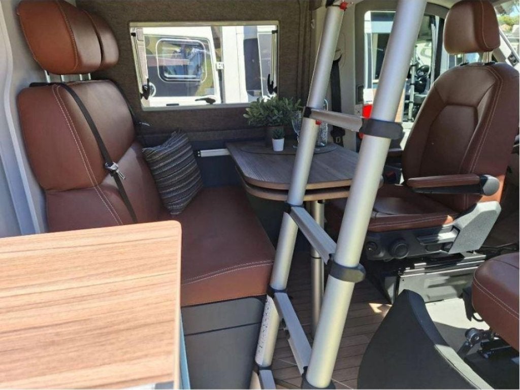 Hymer Eriba 600 2027 8G-AUTOMAAT-LEER-LED-17'', Caravans en Kamperen, Ringverwarming, Bedrijf, Diesel, Tot en met 3