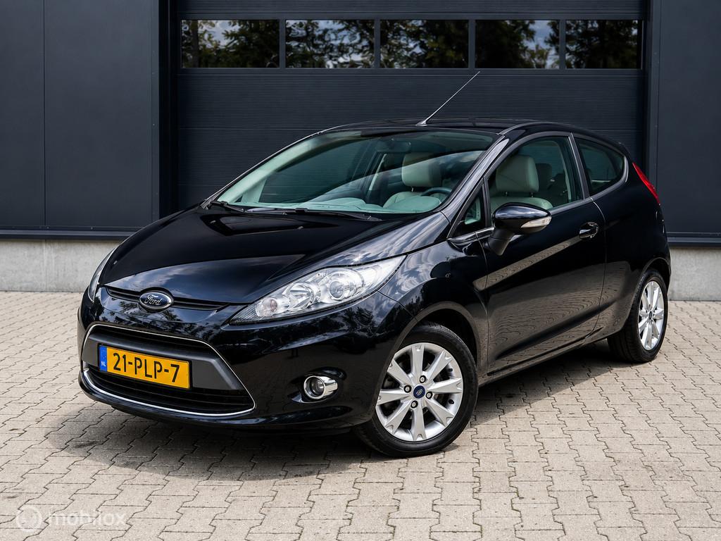 Ford Fiesta 1.25 Ghia Airco I Distributie Verv I NAP, Voorwielaandrijving, Euro 5, Stof, 4 cilinders