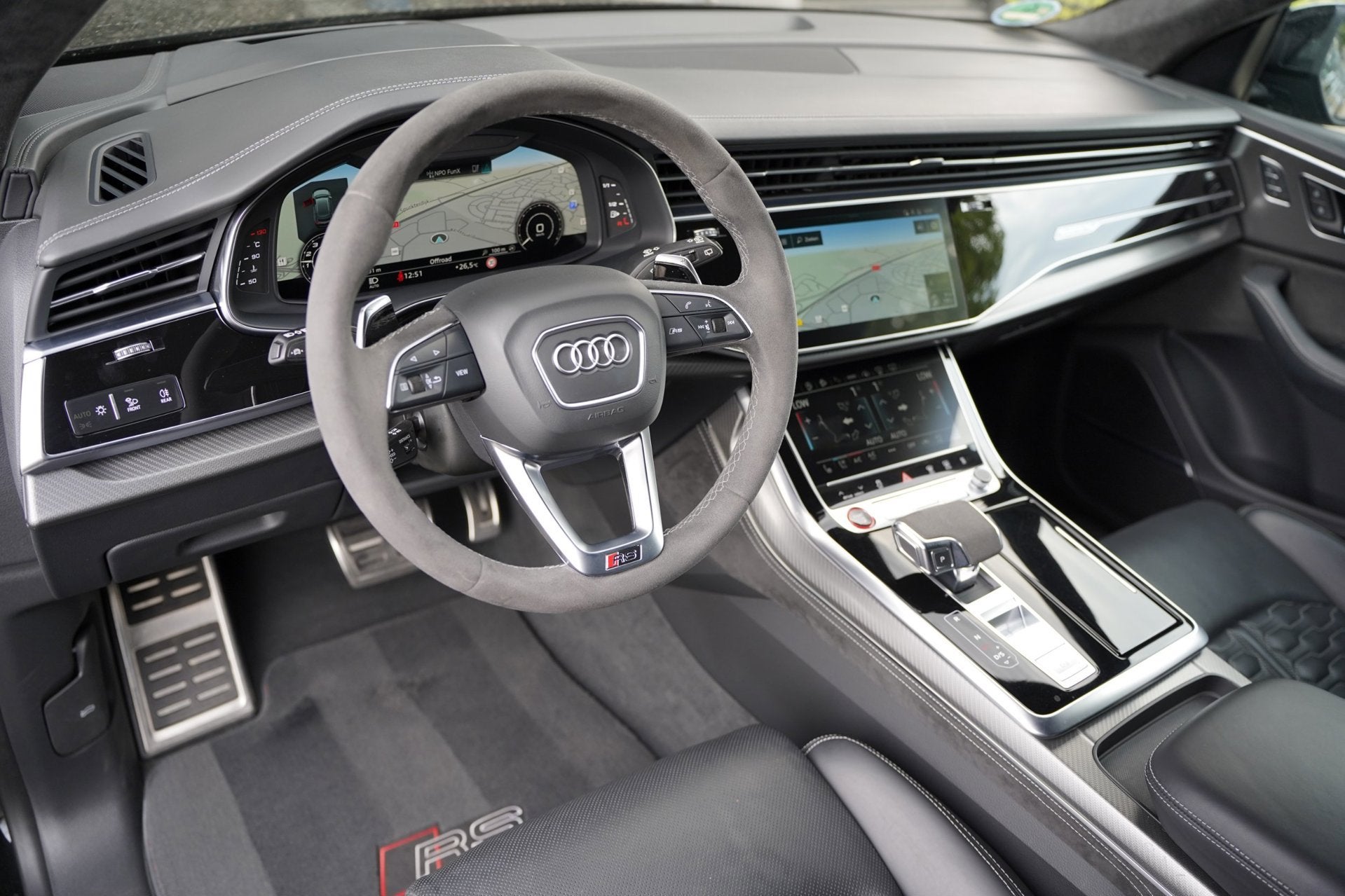 Audi RSQ8 4.0 TFSI RS Q8 quattro Pano Ceramic Leder B&O 360C, Auto's, Audi, Gebruikt, 600 pk, Zwart, Bedrijf