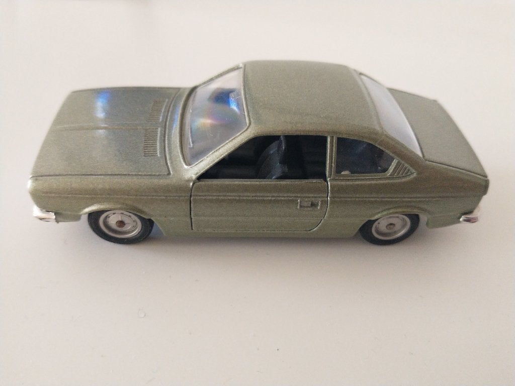 SOLIDO LANCIA BETA COUPE 1800 NR52 1977, Ophalen of Verzenden, Zo goed als nieuw, Auto, Solido