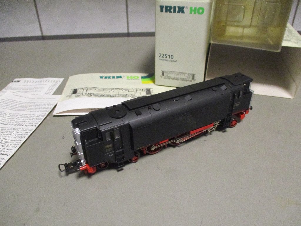 Trix Diesellokomotief V 3201 DR no 22510, Trix, Ophalen of Verzenden, Zo goed als nieuw, Analoog