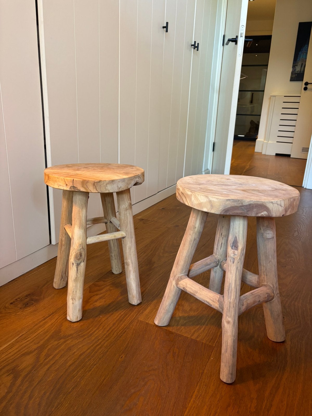 Houten krukjes, Ophalen, Zo goed als nieuw, Hout
