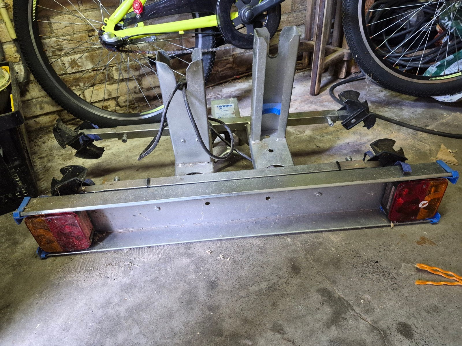 Twinnyload fietsendrager - prima staat, Ophalen, 2 fietsen, Gebruikt, Trekhaakdrager