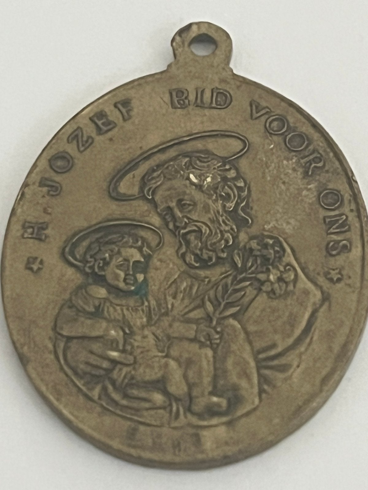 Antieke geloofspenning, Ophalen