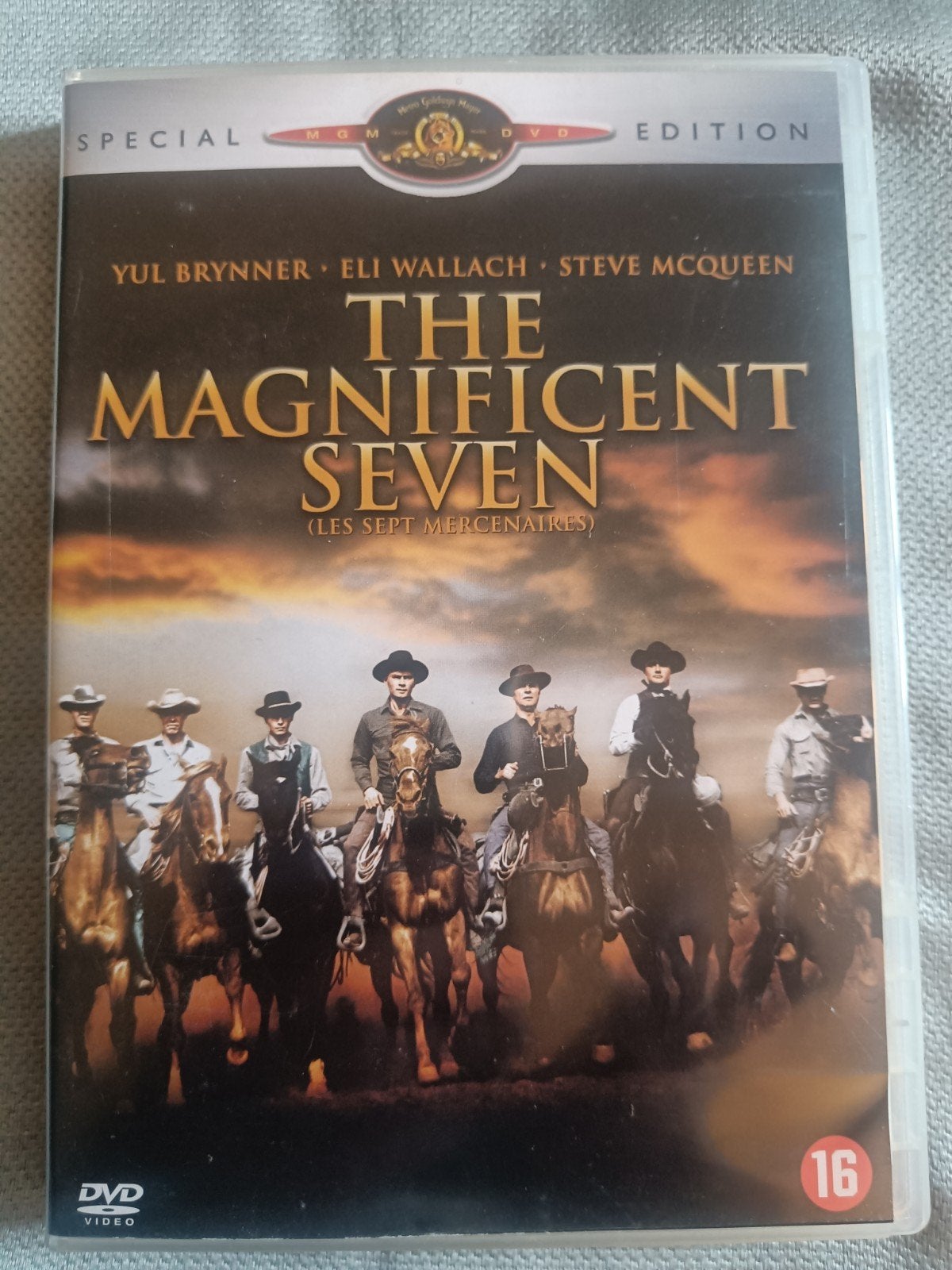 The Magnificent Seven (Les Sept Mercenaires) DVD, Spaans, Vanaf 16 jaar, Breedbeeld, Ophalen of Verzenden