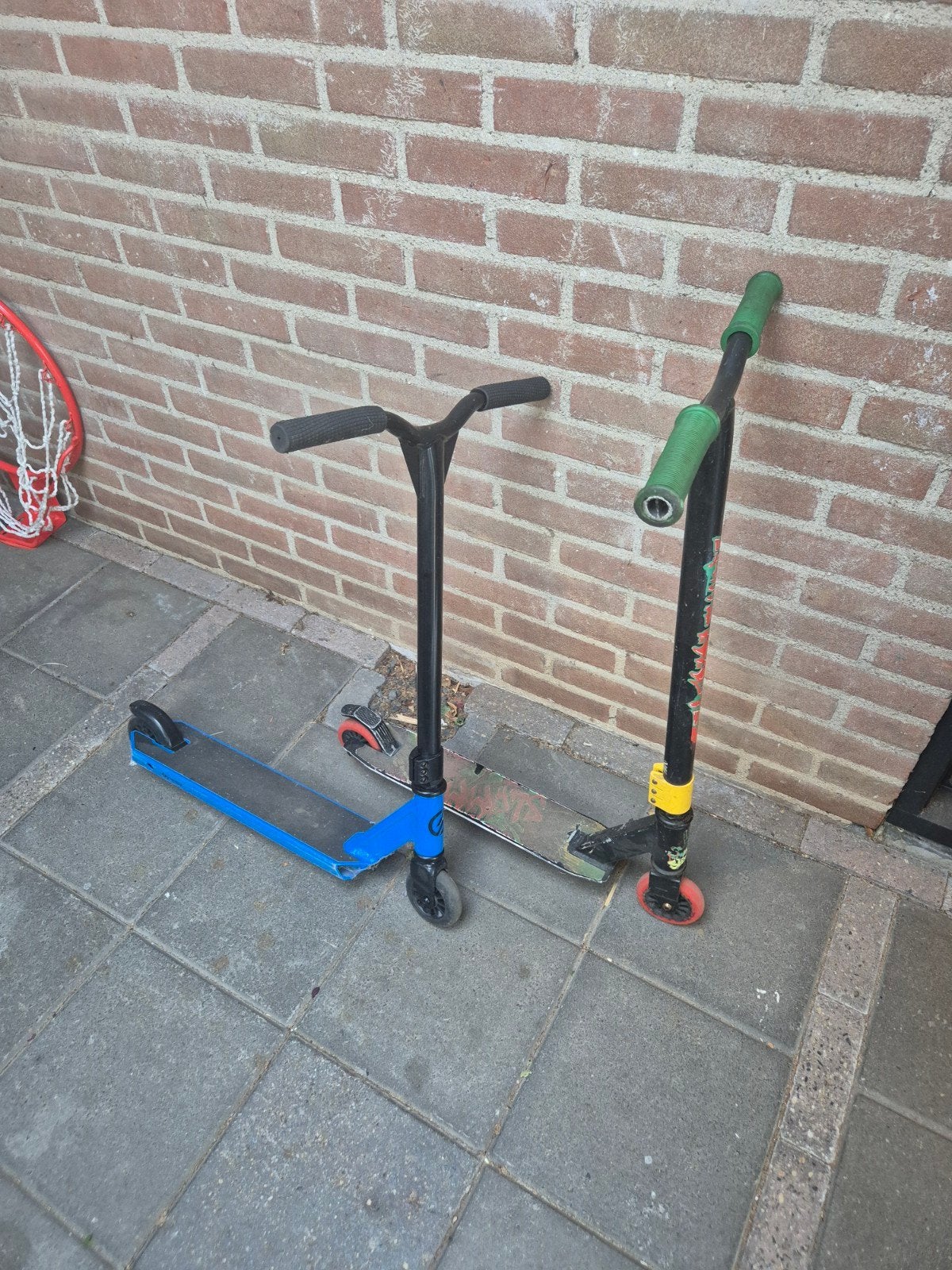 2 stuntsteppen, Ophalen, Gebruikt, Gewone step