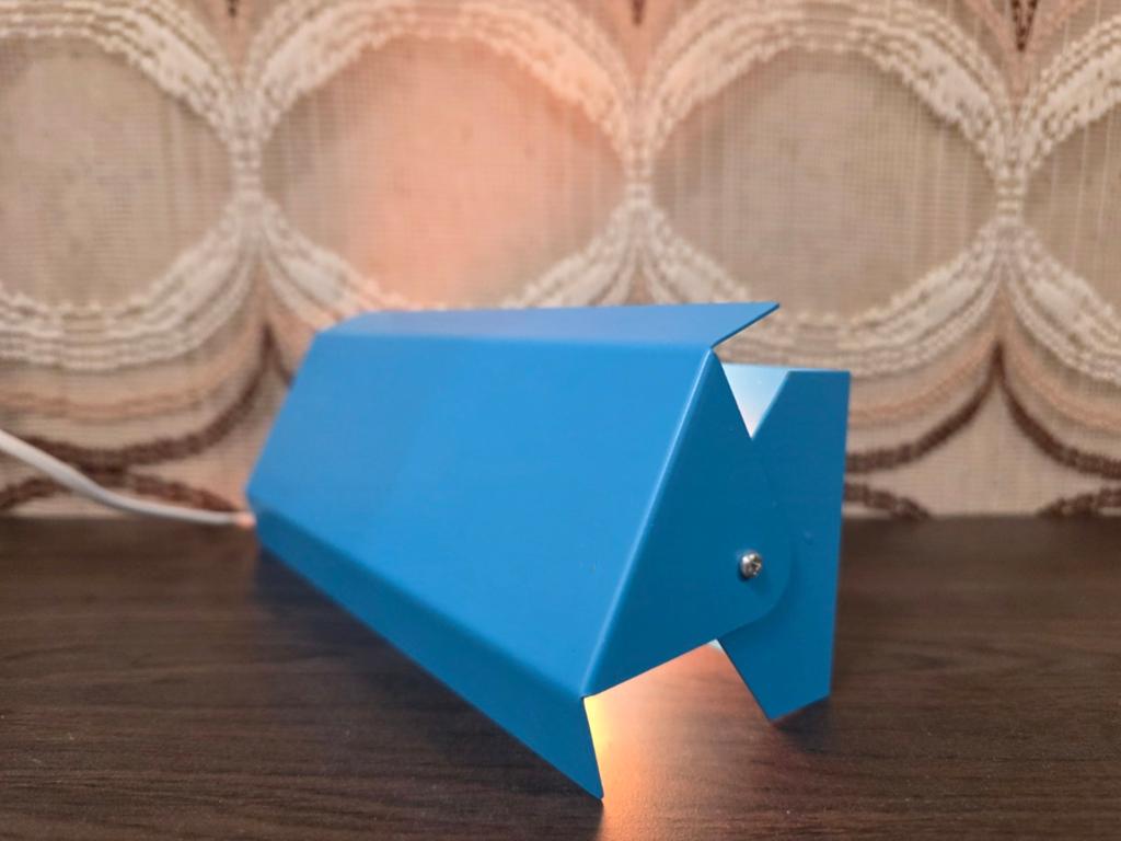 Massive vintage wandlamp blauw retro design, Huis en Inrichting, Lampen | Wandlampen, ., Vintage, Ophalen of Verzenden, Zo goed als nieuw