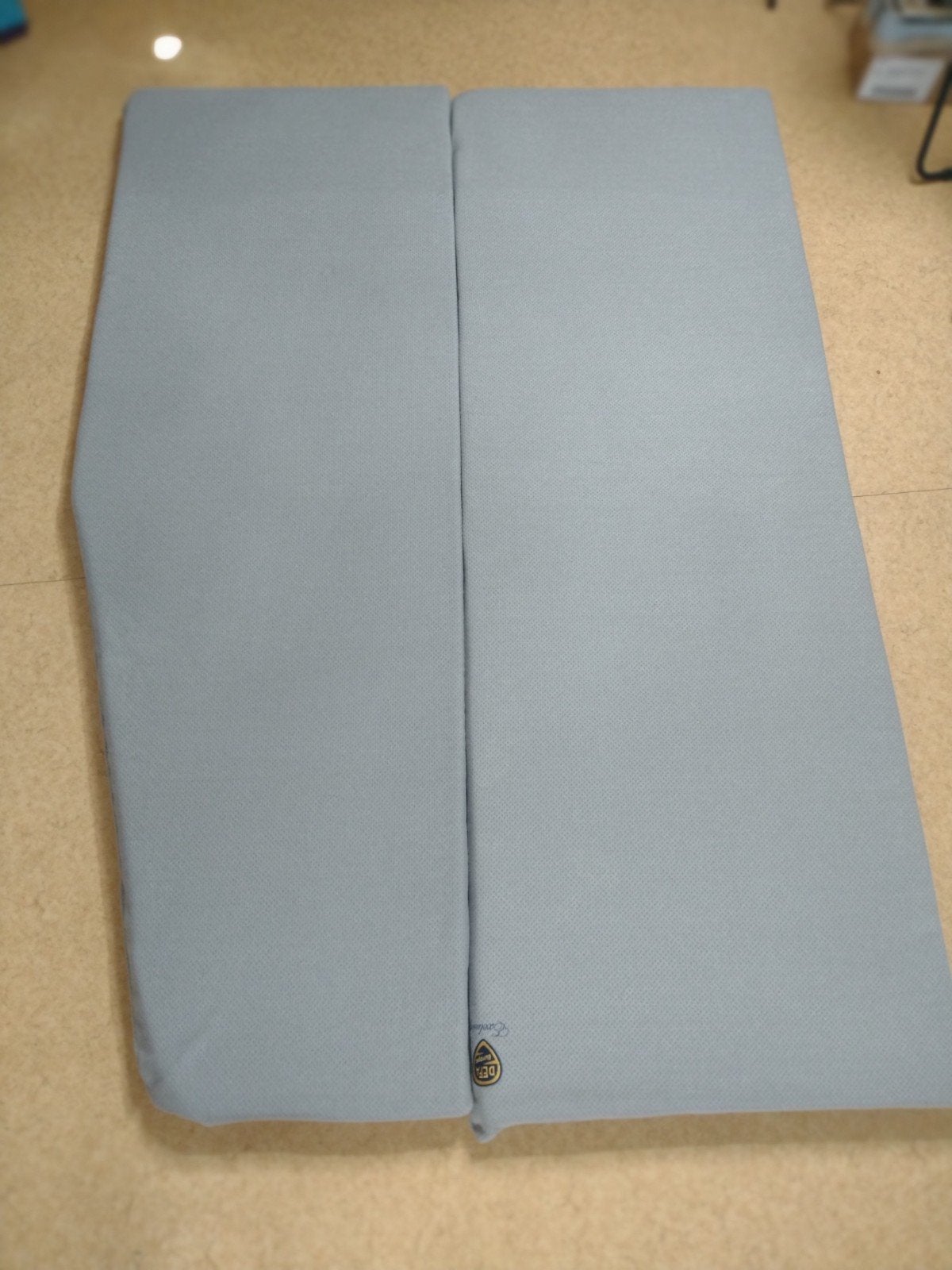 2 memory foam toppers 1.38 x 1.97 (frans bed), Caravans en Kamperen, Ophalen, Gebruikt