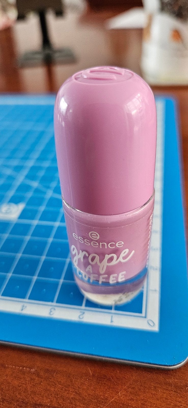 Nieuw: Essence gel nail colour #44 Grape a coffee, Verzenden, Paars, Nieuw, Handen en Nagels