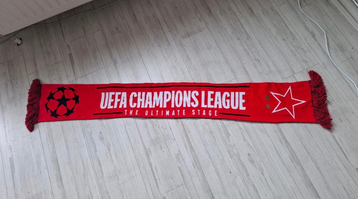 Slavia Praag sjaal, Verzamelen, Ophalen of Verzenden, Zo goed als nieuw, Buitenlandse clubs, Vaantje of Sjaal