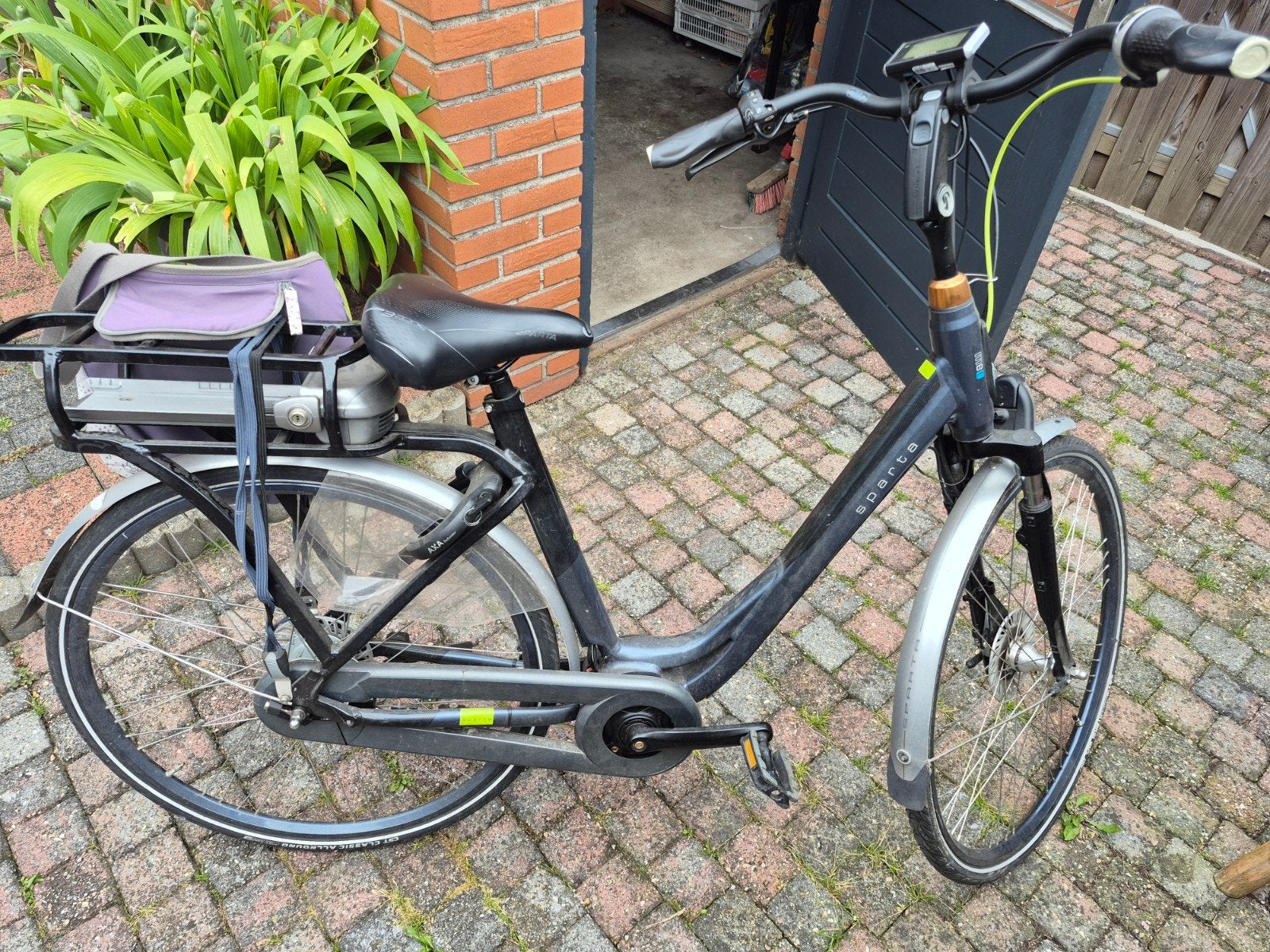 Sparta elektrische fiets (ca. 10 jaar oud) met accu en lader, Ophalen