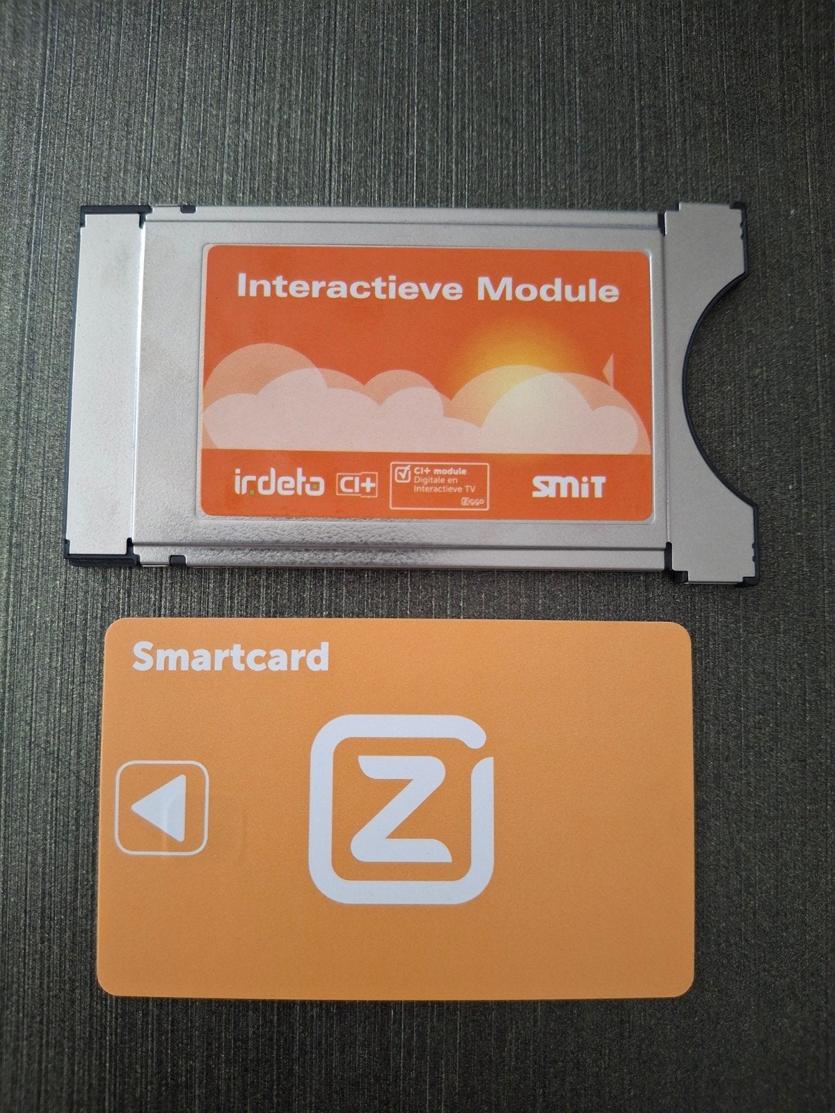 Ziggo Irdeto CI+ Module met Smartcard, Audio, Tv en Foto, Decoders en Harddiskrecorders, Ophalen of Verzenden, Gebruikt, Decoder