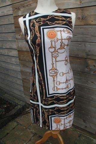 Jurk zwart/ wit/ roze Addy van den Krommenacker mt M Vaste O, Maat 38/40 (M), Zwart, Ophalen of Verzenden, Zo goed als nieuw