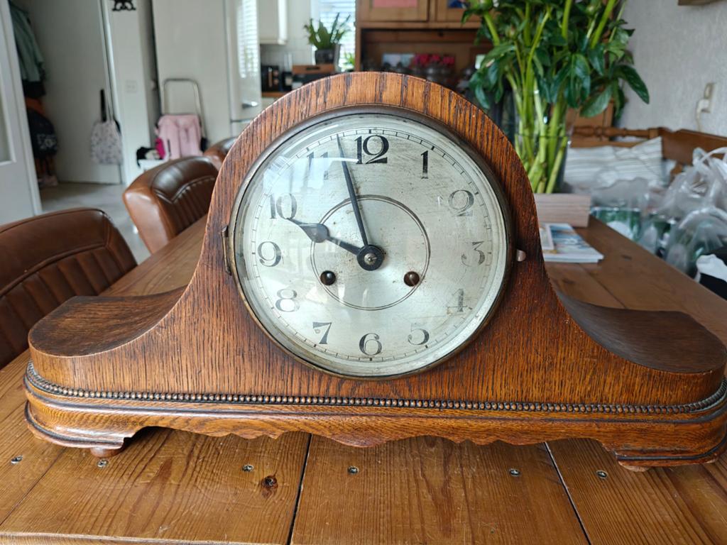 Antieke houten schoorsteenklok/ pendule, Antiek en Kunst, Ophalen
