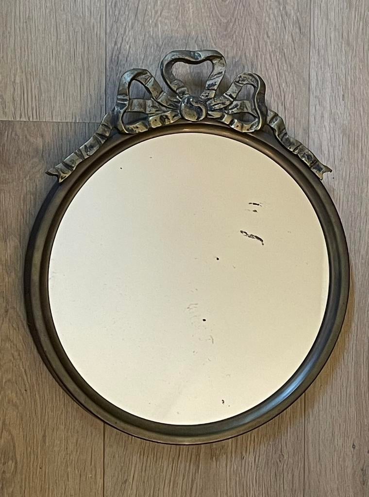 Vintage spiegel met strik, Antiek en Kunst, Ophalen of Verzenden, Rond, Minder dan 50 cm