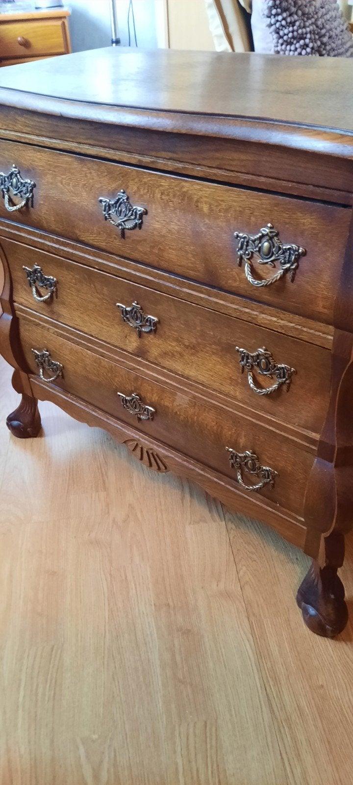 Klassieke vintage ladekast / commode met klauwpoten, Ophalen, Gebruikt, 50 tot 100 cm, 3 of 4 laden