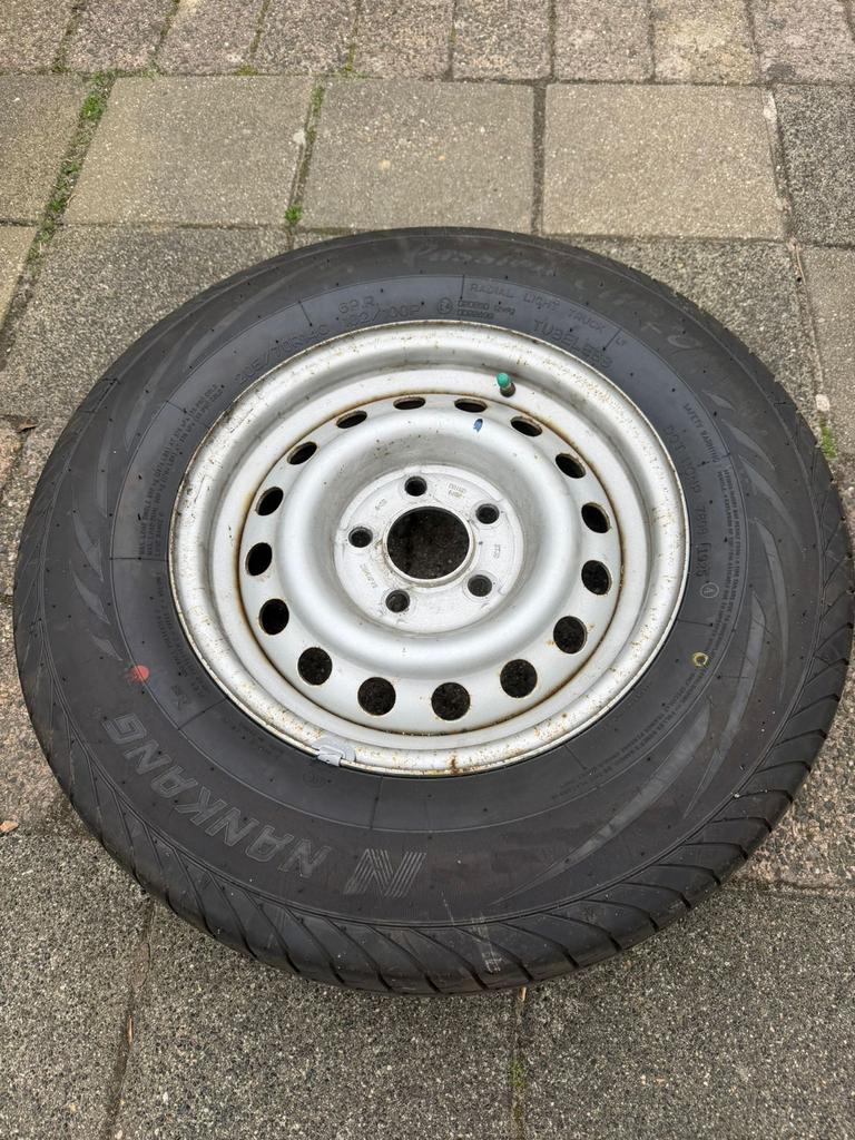 Caravan band incl velg 205/70R14, Ophalen of Verzenden, Zo goed als nieuw