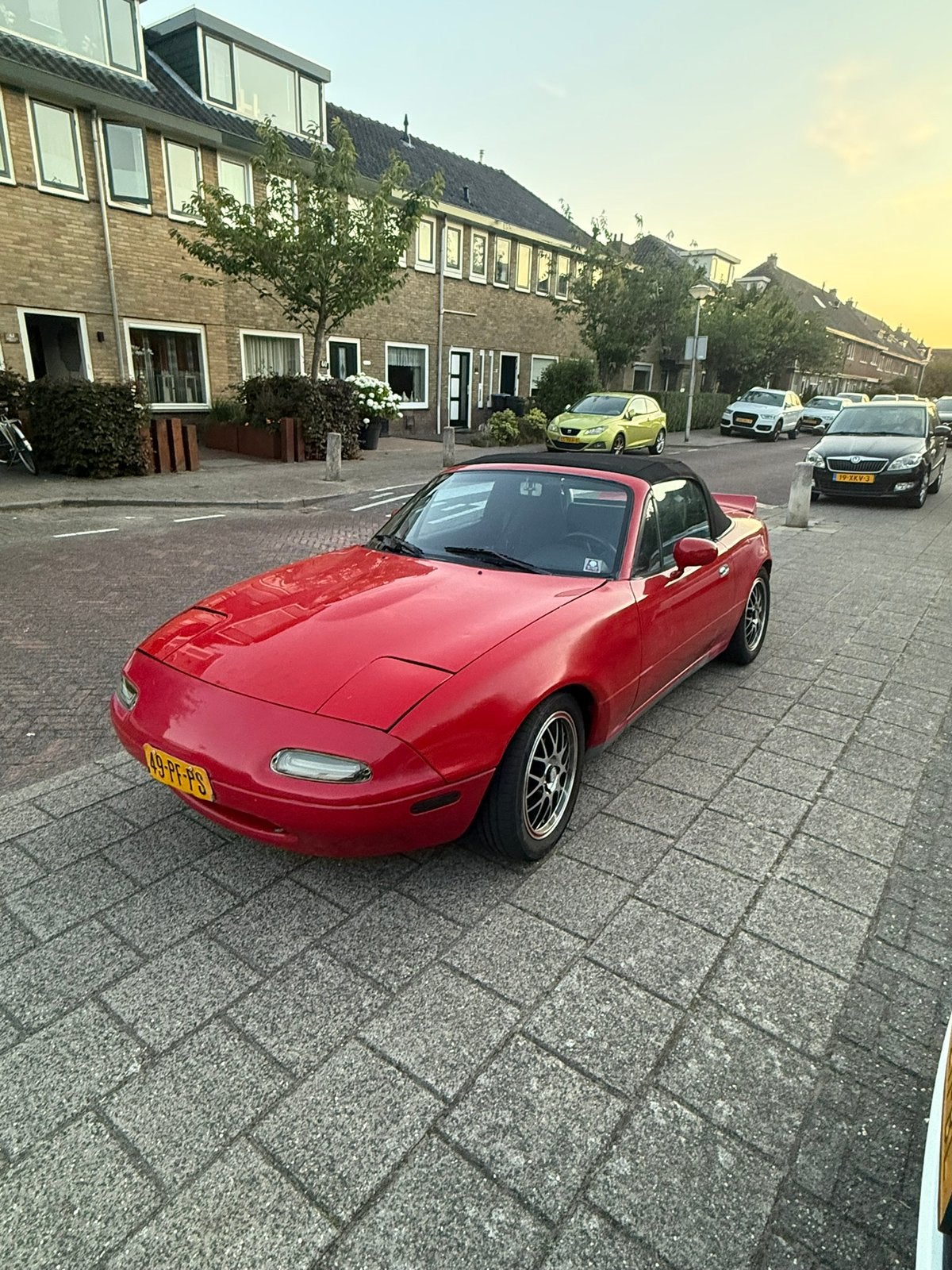 Mazda MX-5 1.6 Miata U9 1992 Rood, Auto's, Mazda, Particulier, MX-5, Android Auto, Apple Carplay, Bluetooth, Open dak, Benzine