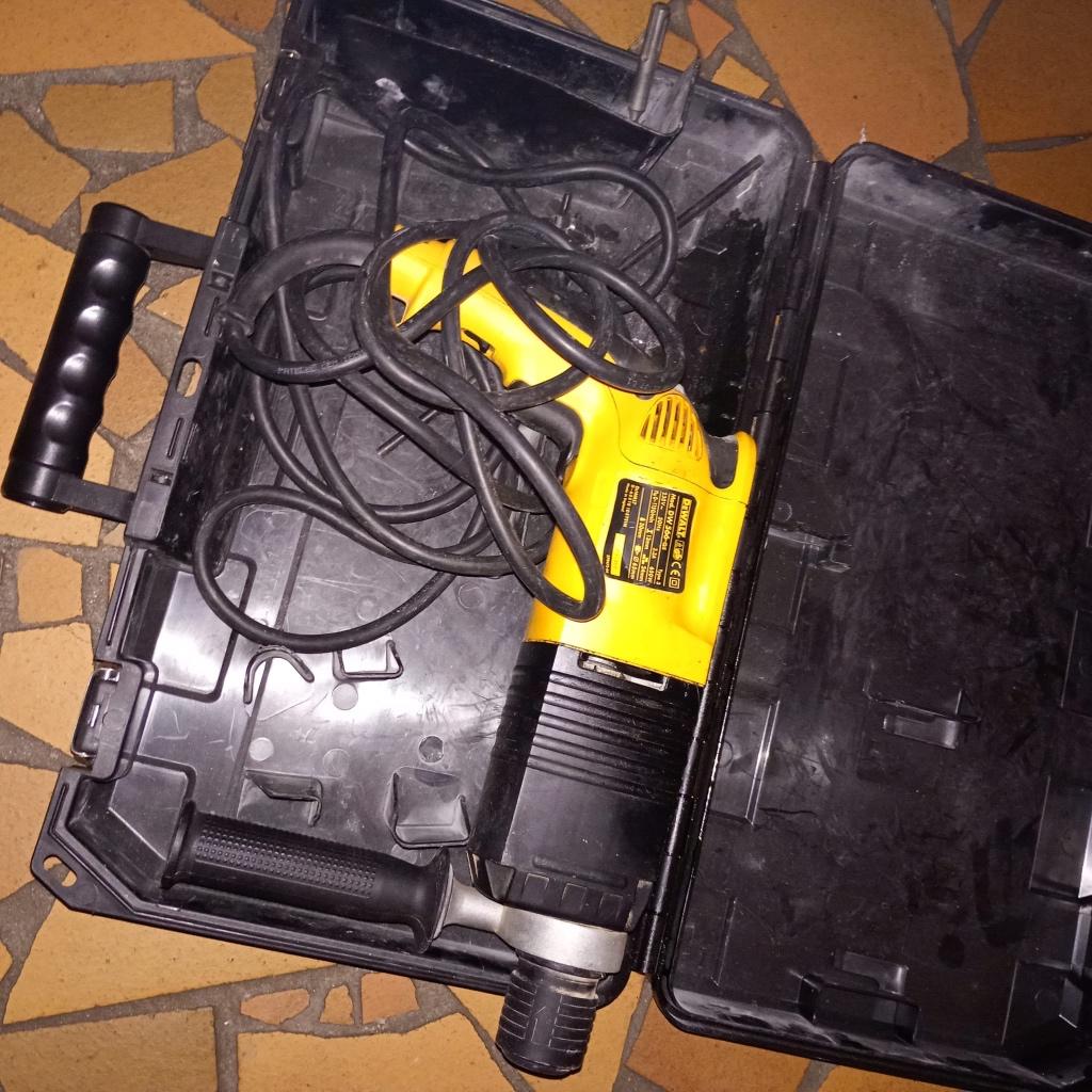 Dewalt klopboor, Doe-het-zelf en Verbouw, Gereedschap | Boormachines, Ophalen of Verzenden, Zo goed als nieuw, Boormachine, Klopboormechanisme