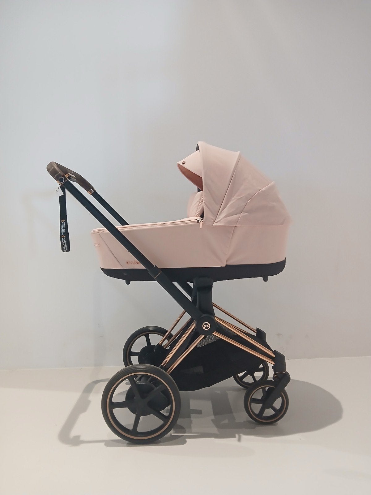 Cybex E-Priam 4 kinderwagen 2-in-1 rose/pink, Kinderen en Baby's, Buggy's, Ophalen, Zo goed als nieuw, Regenhoes