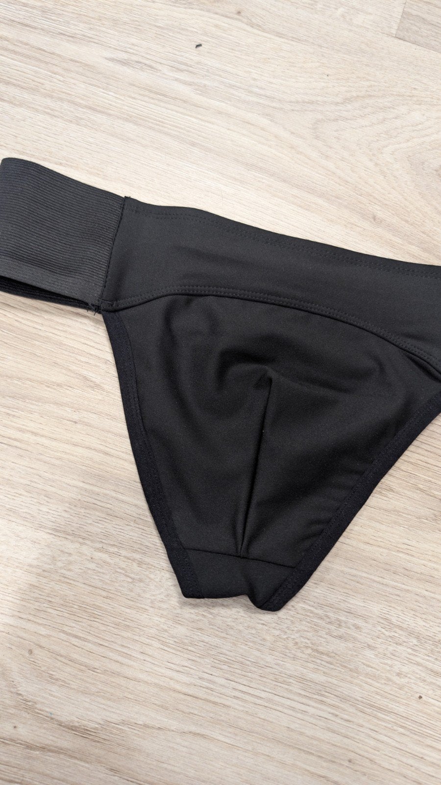 heren sport string maat L, met brede band, Ophalen of Verzenden, Zwart, Slip