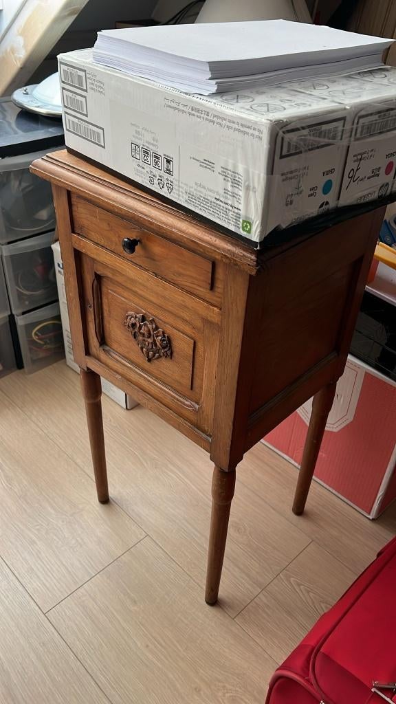 bed met 1 nachtkastje, Ophalen, Gebruikt, Hout, Overige maten