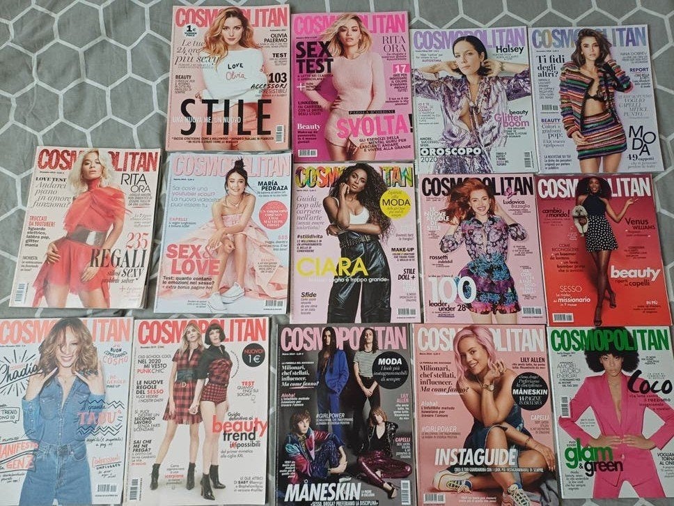 14 nieuwe ongelezen spaanse Cosmopolitan tijfschriften, Ophalen of Verzenden, Gelezen, Damesbladen