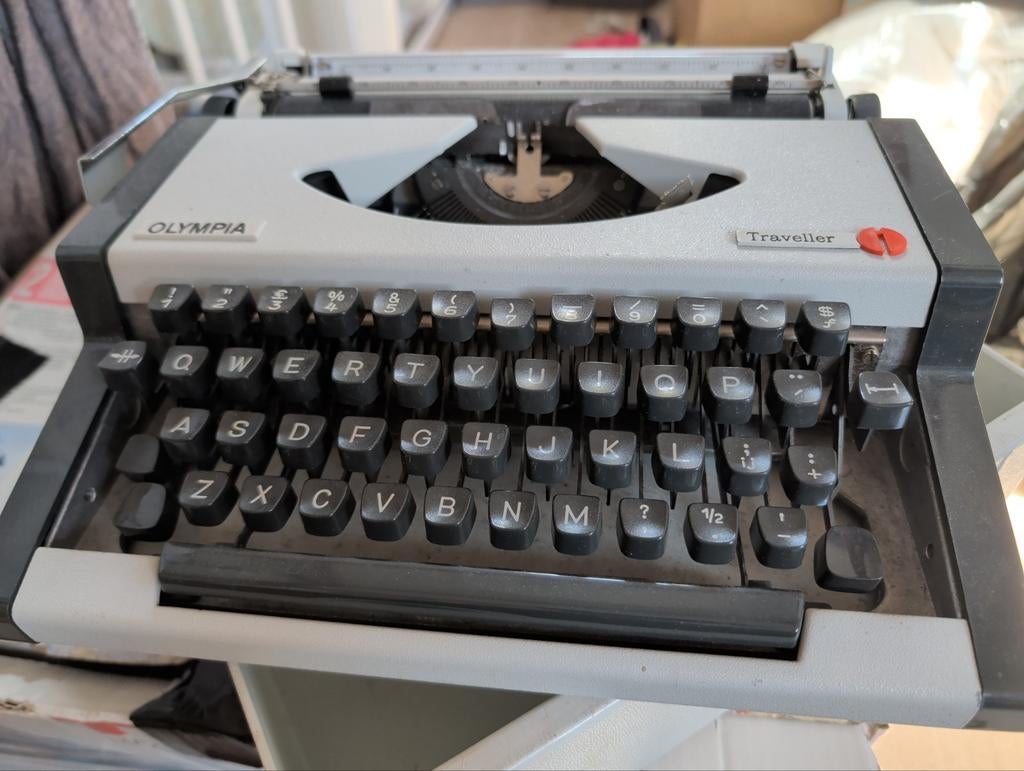 Olympia Traveller, Diversen, Typemachines, Ophalen