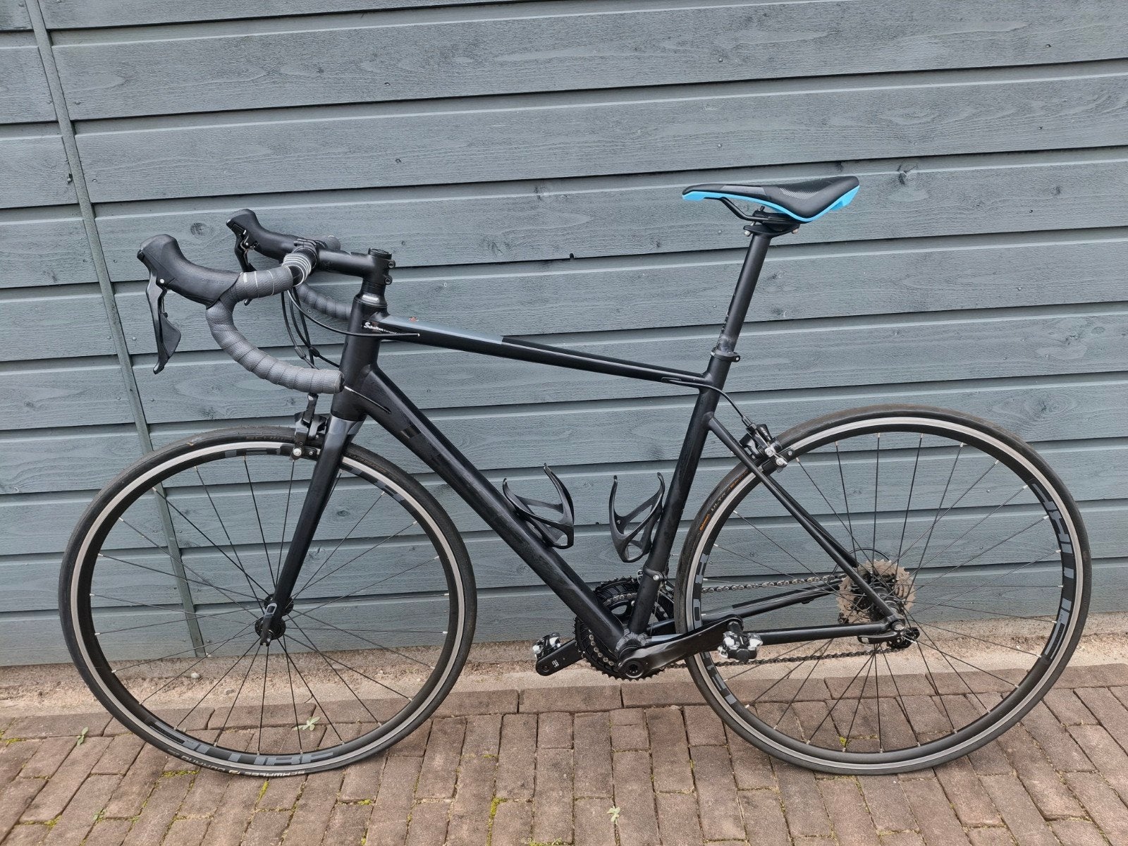 Nette Cube Attain SL wielrenfiets framemaat 56, 28 inch, Velgrem, Aluminium, Zo goed als nieuw