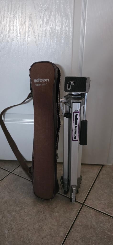 3 poot statief merk Velbon Traveller, Audio, Tv en Foto, Fotografie | Statieven en Balhoofden, Zo goed als nieuw, 150 tot 175 cm