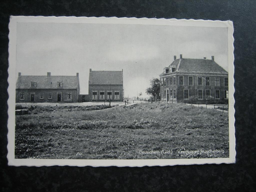 BEUSICHEM Veerhuis en jeugdherberg, Ophalen of Verzenden, 1940 tot 1960, Noord-Brabant