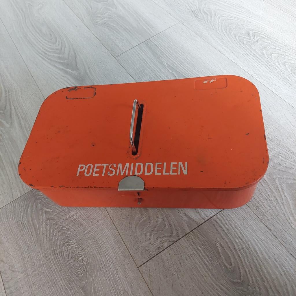 Metalen kist voor poetsmiddelen, Ophalen of Verzenden, Gebruikt