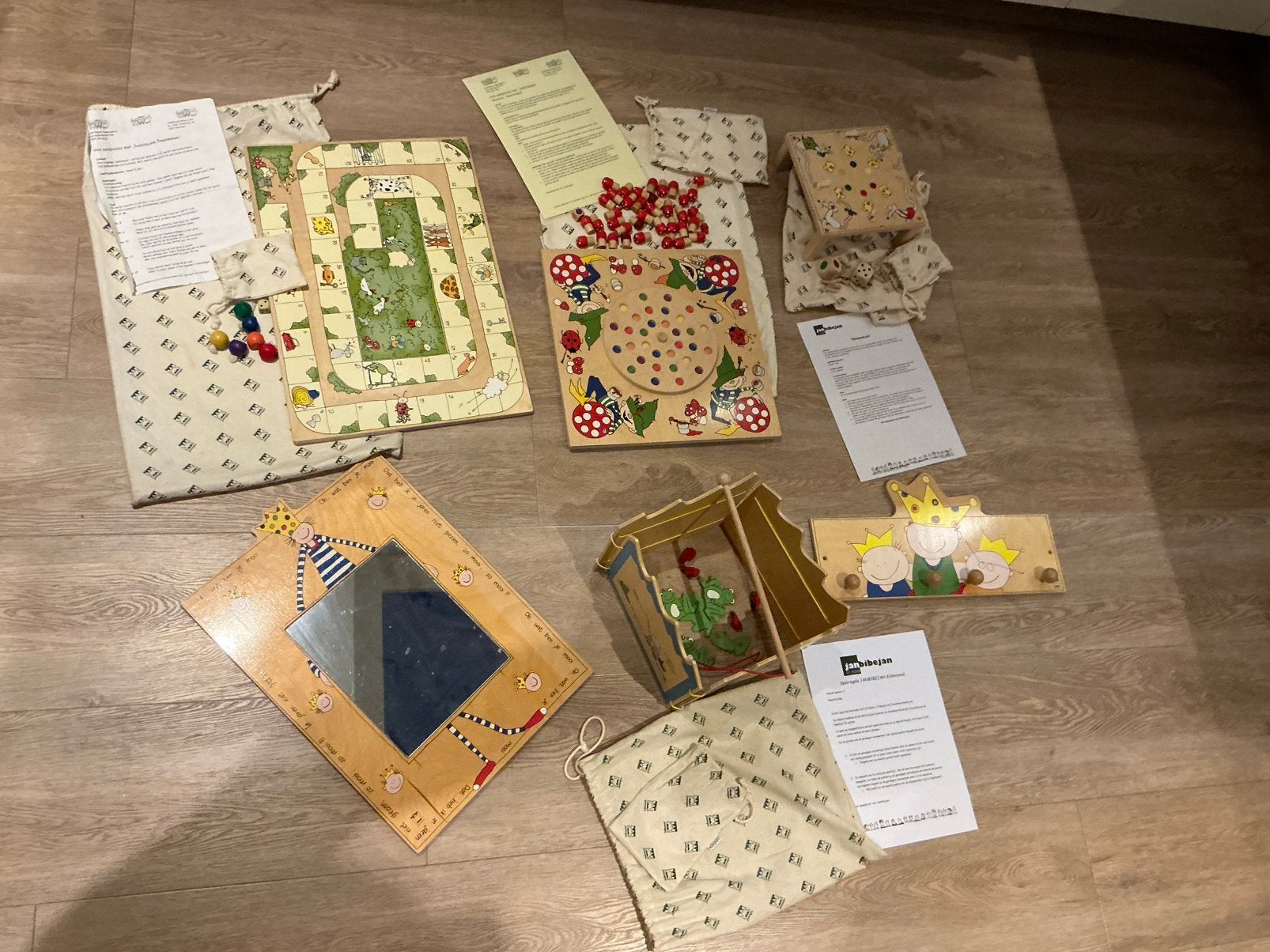 Prachtige houten (gezelschaps) spellen, kleutermateriaal., Ophalen of Verzenden, Zo goed als nieuw