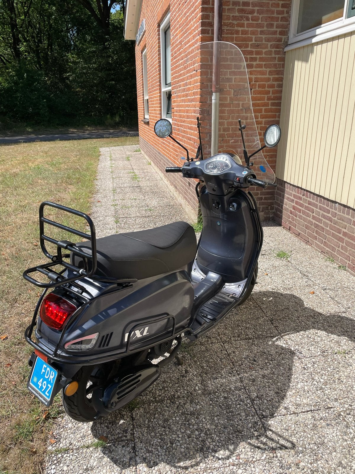 KILLERBEE VXL Scooter - Zo goed als nieuw, weinig kilometers, Fietsen en Brommers, Snorfietsen en Snorscooters, Zo goed als nieuw