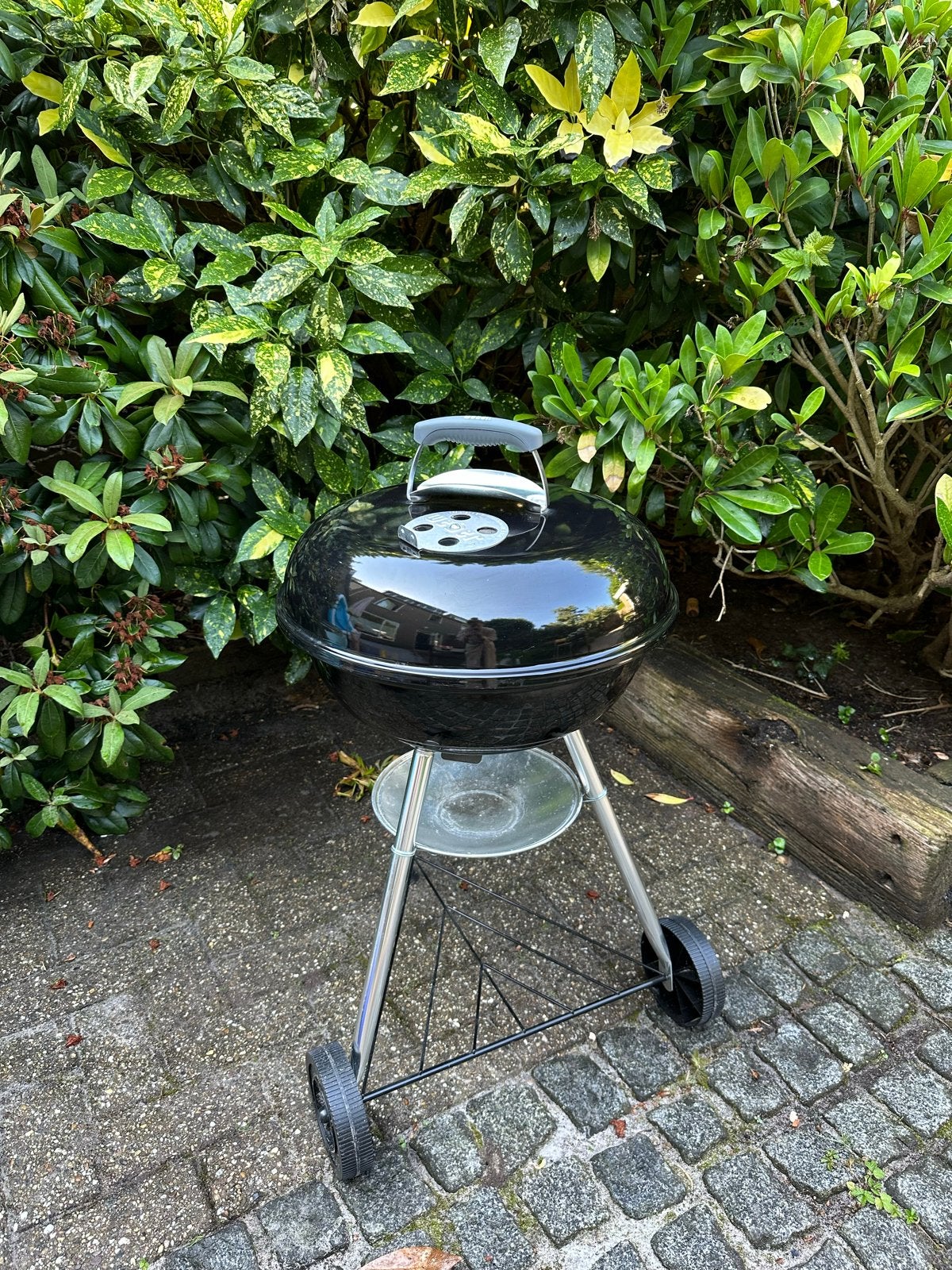 Weber Compact Kettle houtskool BBQ ø 47 cm, Ophalen, Zo goed als nieuw