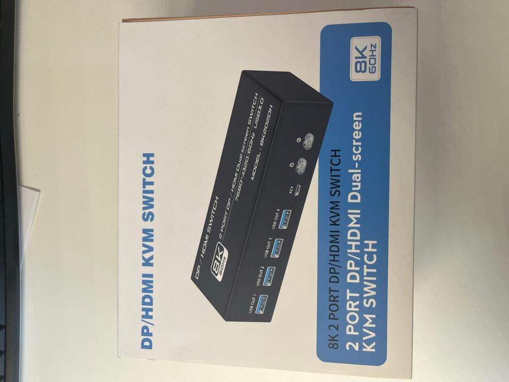 8K 2-poorts DP/HDMI Dual-screen KVM Switch USB3.0, Computers en Software, Overige Computers en Software, Ophalen of Verzenden